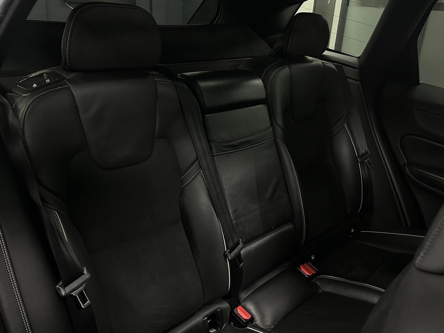 Used Volvo XC60 2018 for sale - 76884888: Photo 35