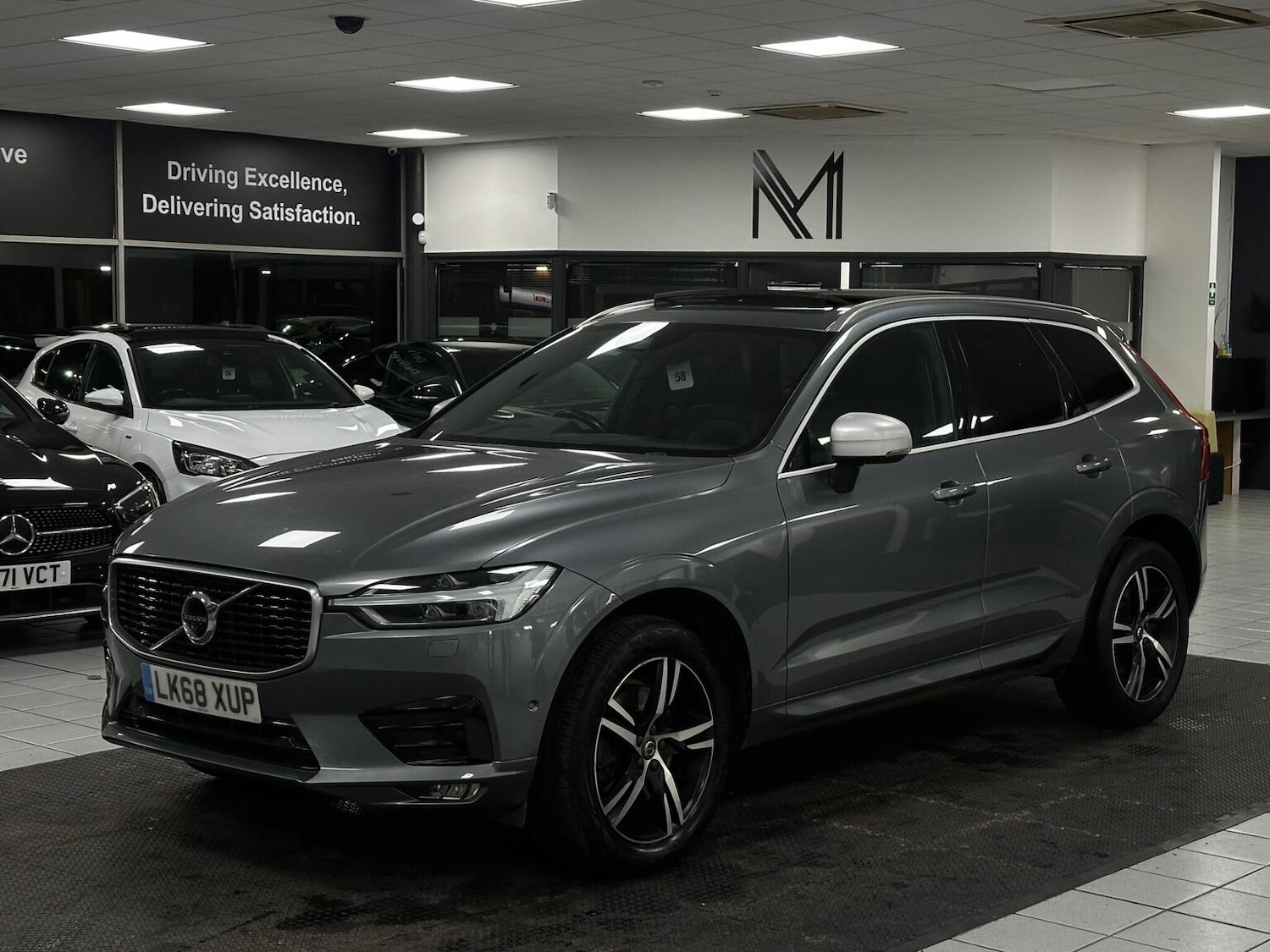 Used Volvo XC60 2018 for sale - 76884888: Photo 7
