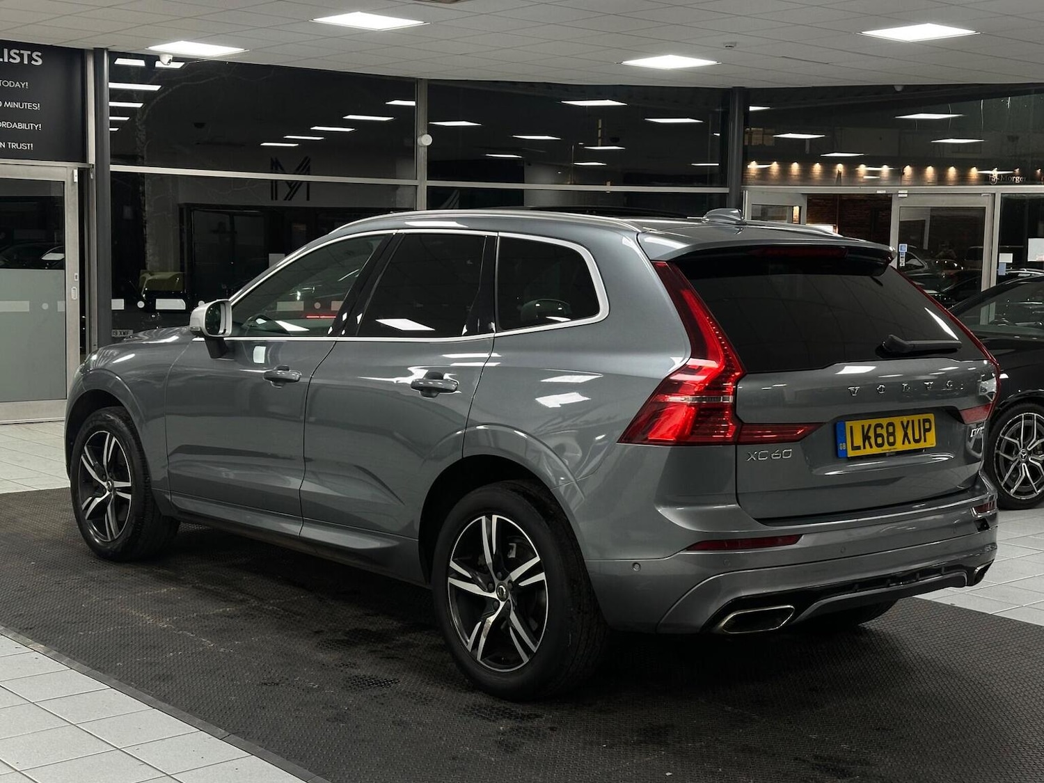 Used Volvo XC60 2018 for sale - 76884888: Photo 9