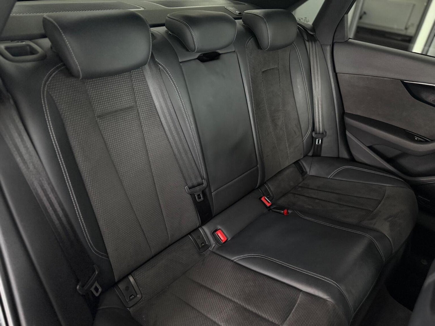 Used Audi A4 2018 for sale - 76656233: Photo 37