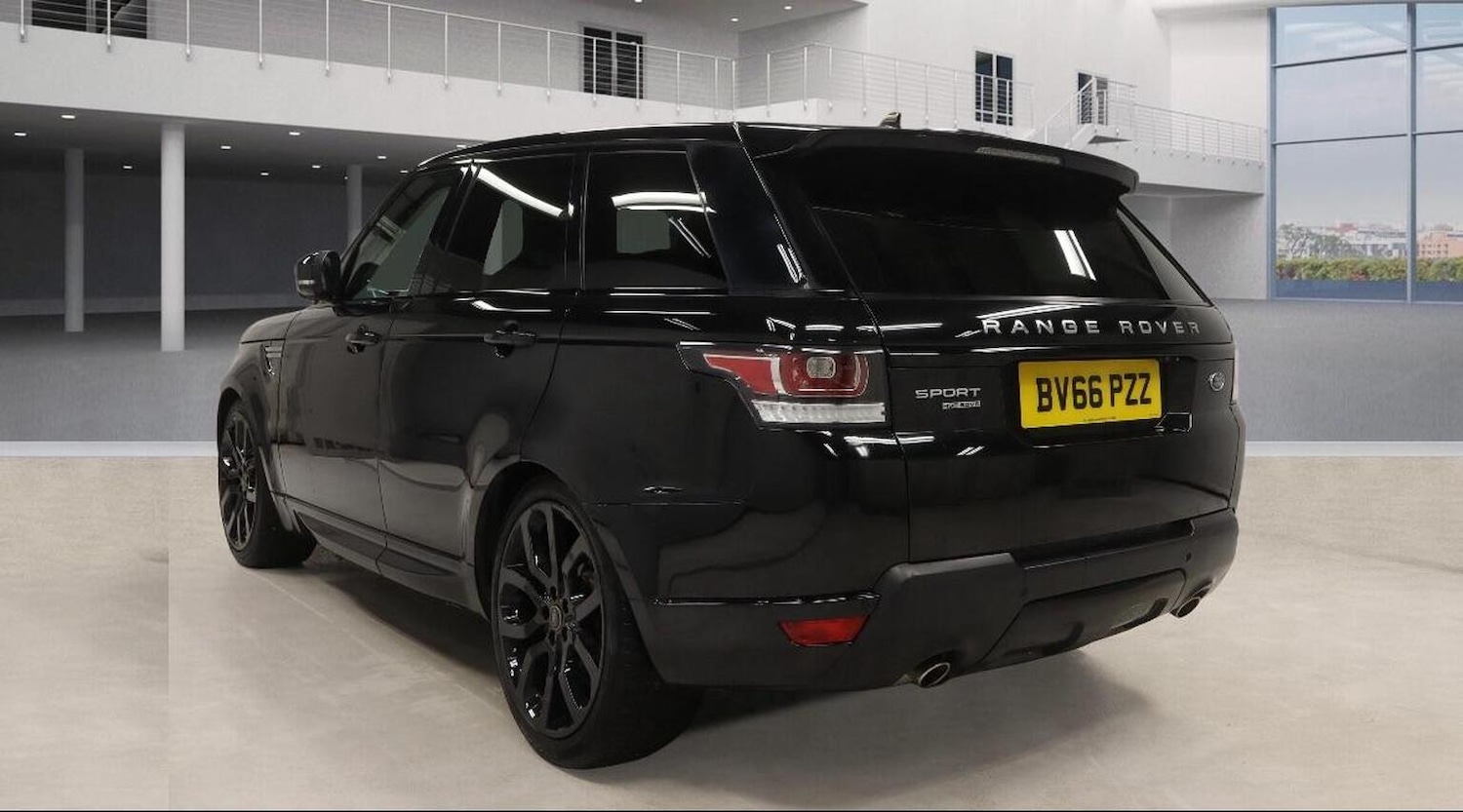Used Land Rover Range Rover Sport 2016 for sale - 77049240: Photo 3