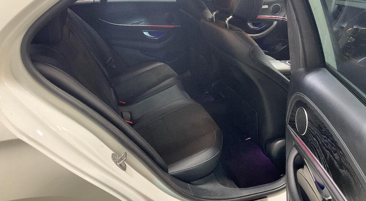 Used Mercedes-Benz E Class 2018 for sale - 76897017: Photo 5