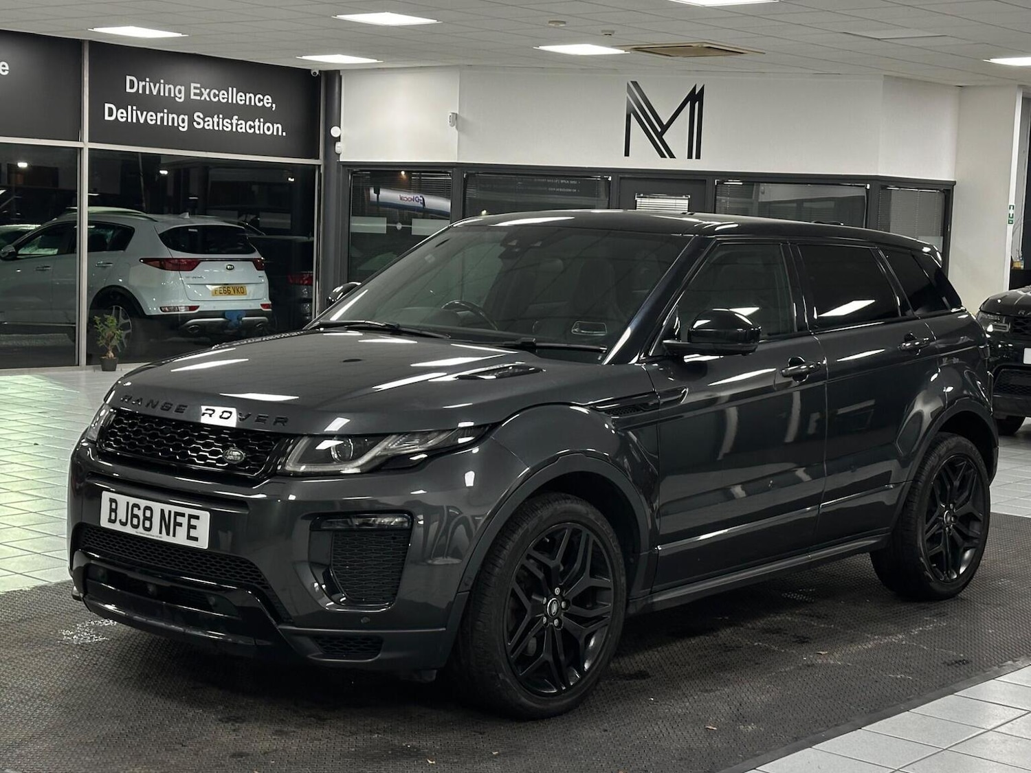 Used Land Rover Range Rover Evoque 2018 for sale - 76656067: Photo 5