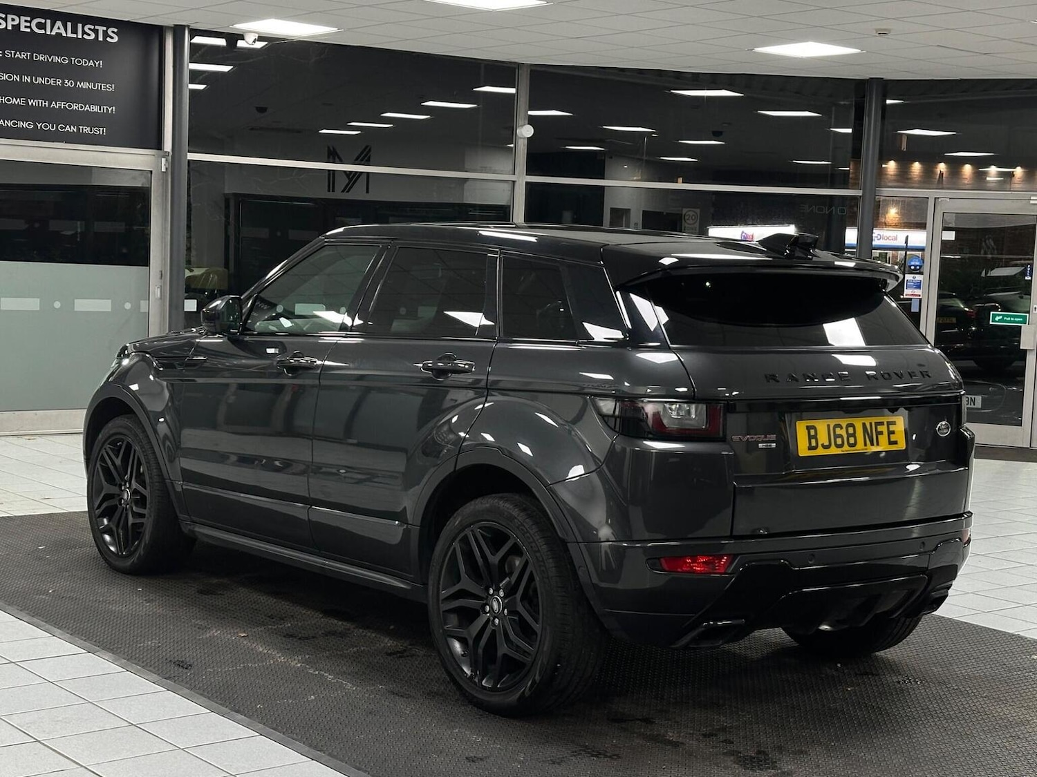 Used Land Rover Range Rover Evoque 2018 for sale - 76656067: Photo 9