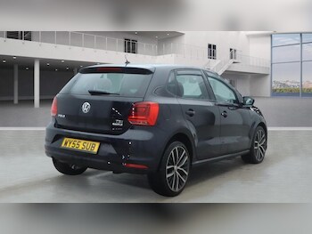 Used Volkswagen Polo 2017 for sale - 76656205: Photo