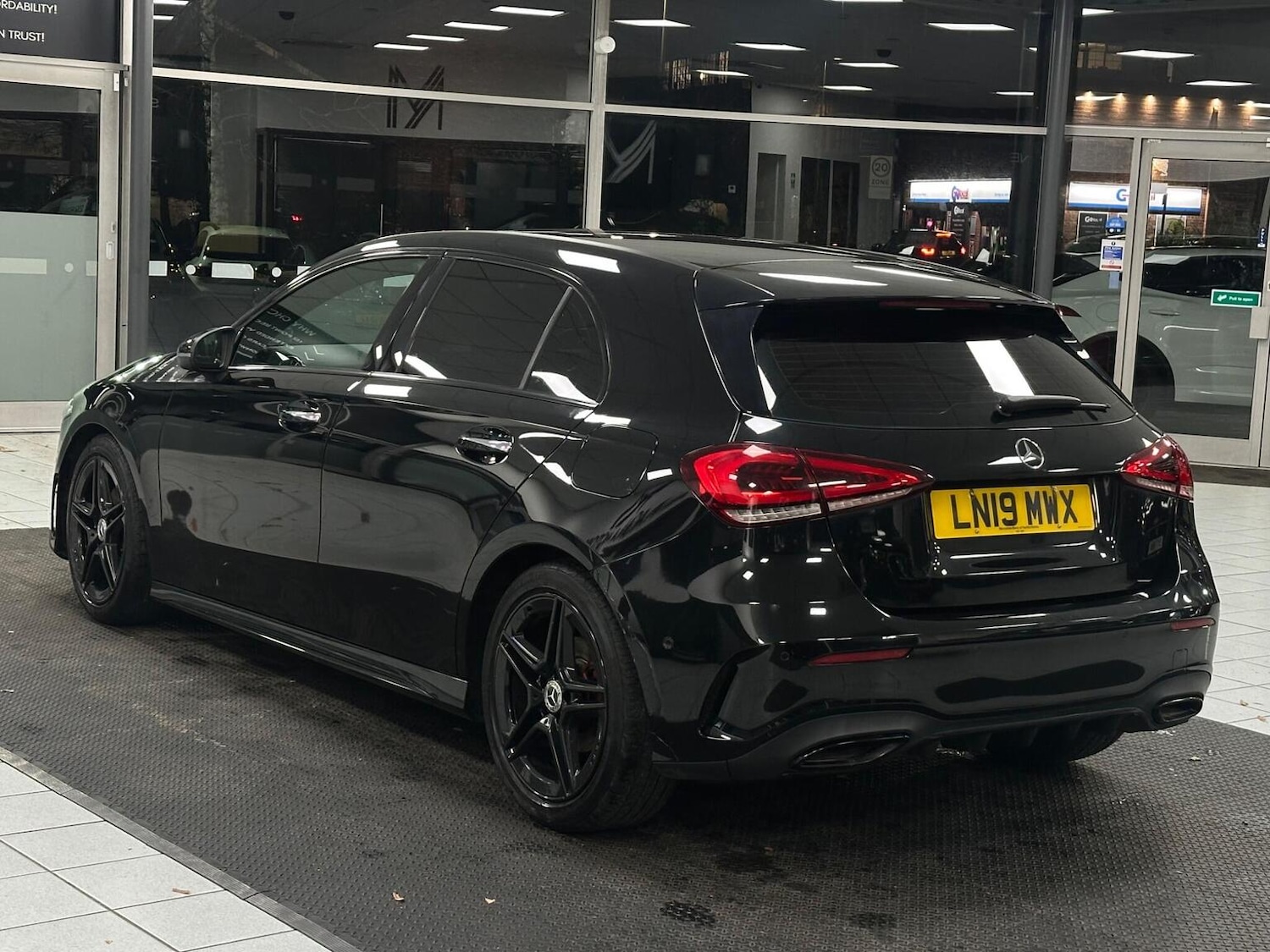 Used Mercedes-Benz A-Class 2019 for sale - 76734797: Photo 10