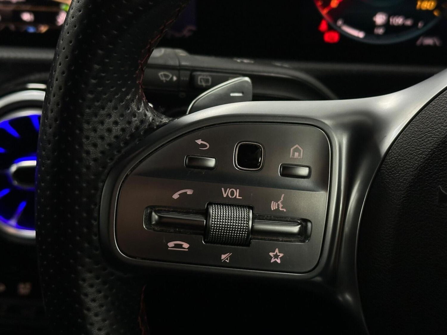 Used Mercedes-Benz A-Class 2019 for sale - 76734797: Photo 25