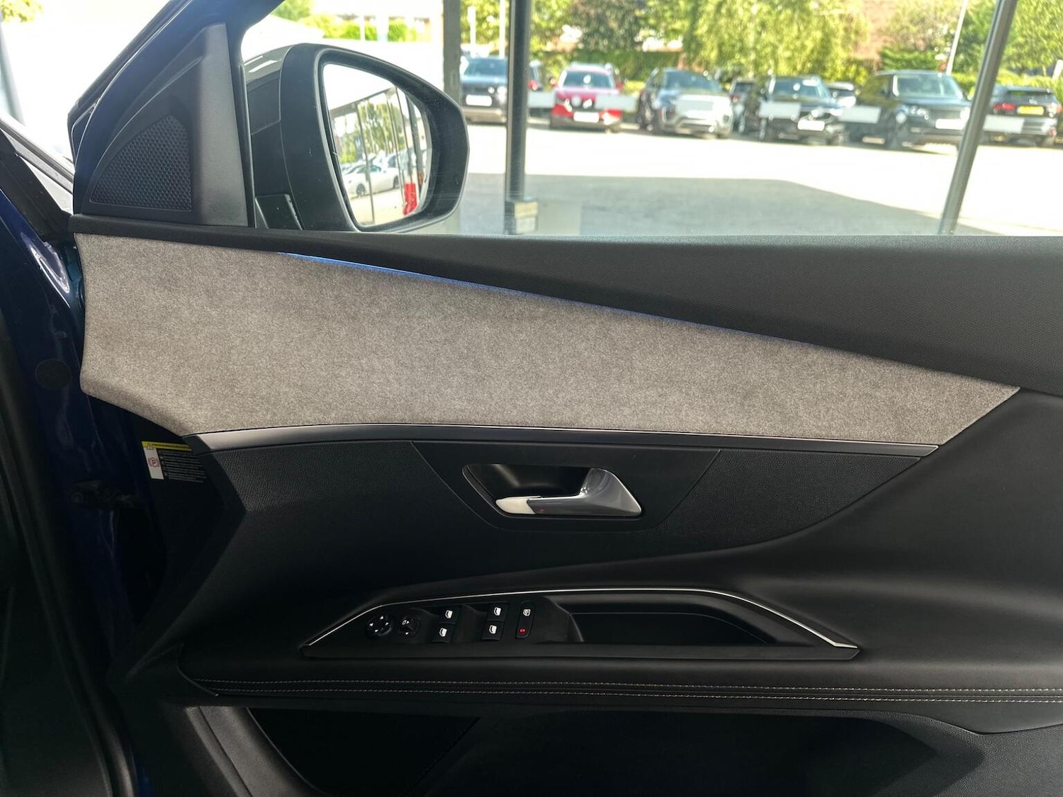 Used Peugeot 3008 2017 for sale - 76830355: Photo 22