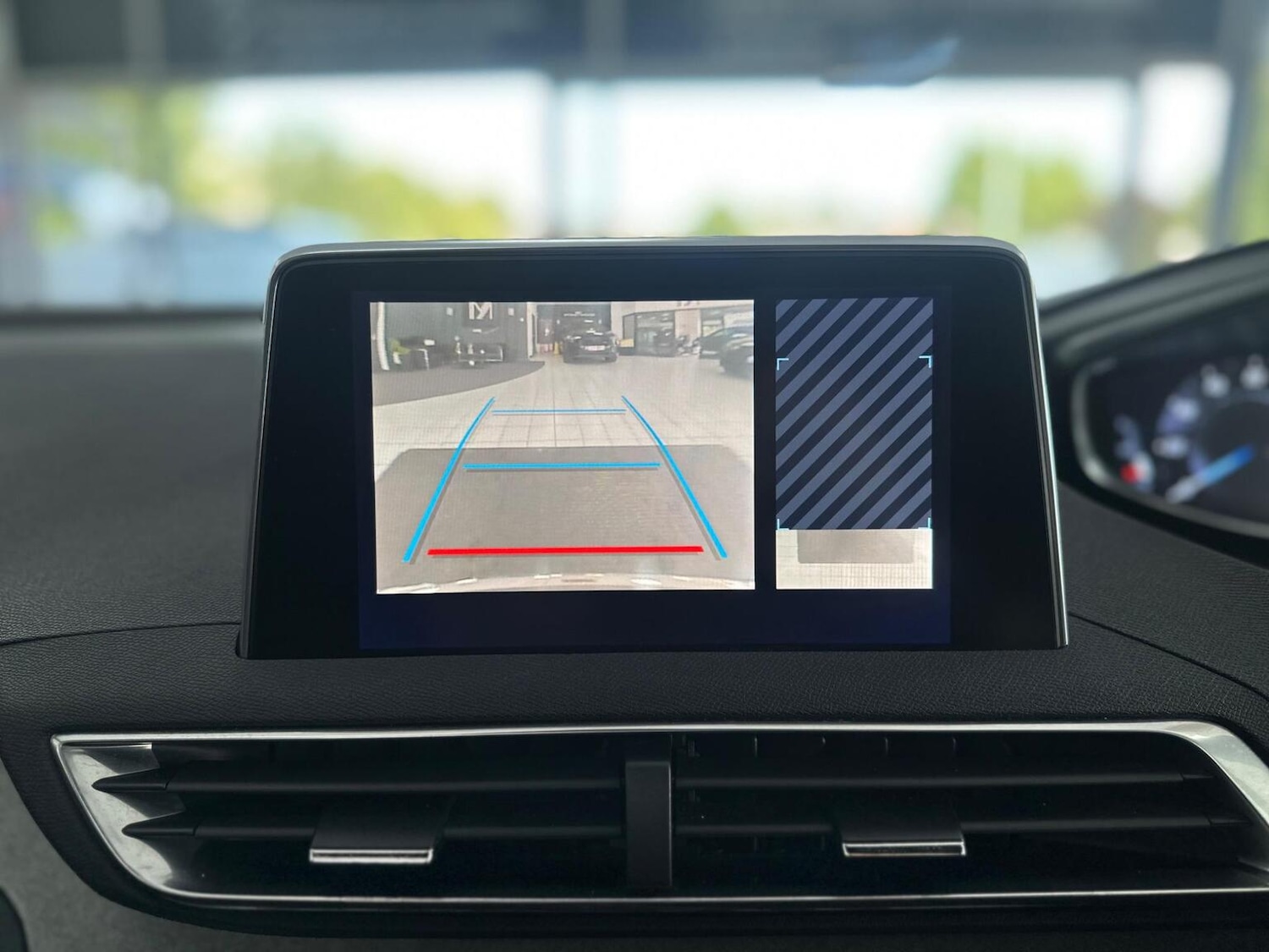 Used Peugeot 3008 2017 for sale - 76830355: Photo 33