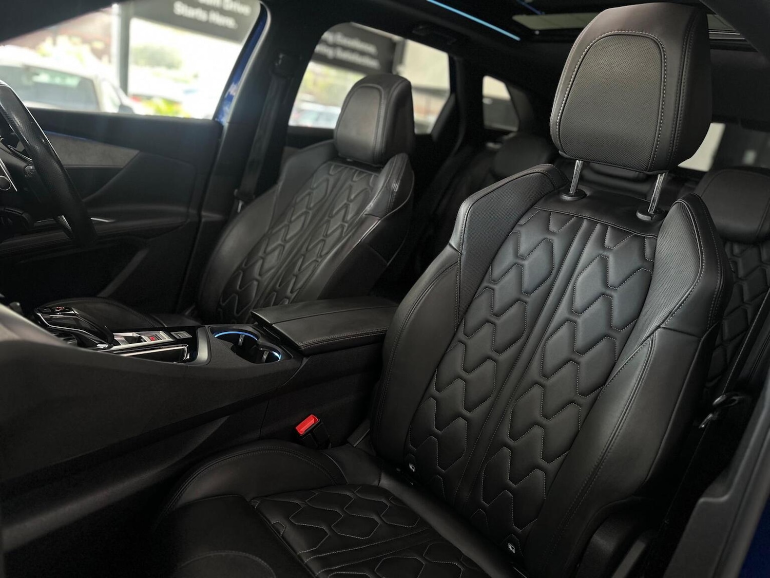 Used Peugeot 3008 2017 for sale - 76830355: Photo 45