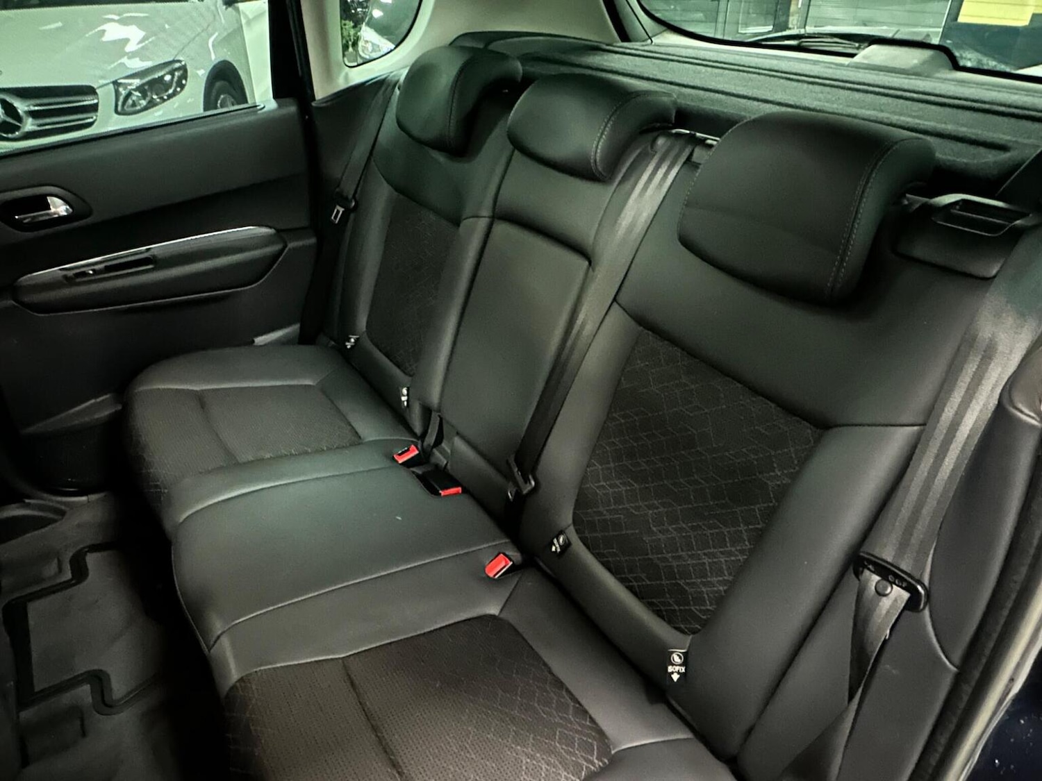 Used Peugeot 3008 2014 for sale - 77154401: Photo 31