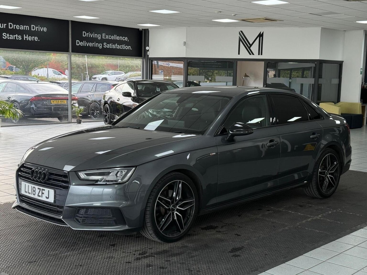 Used Audi A4 2018 for sale - 76877574: Photo 5