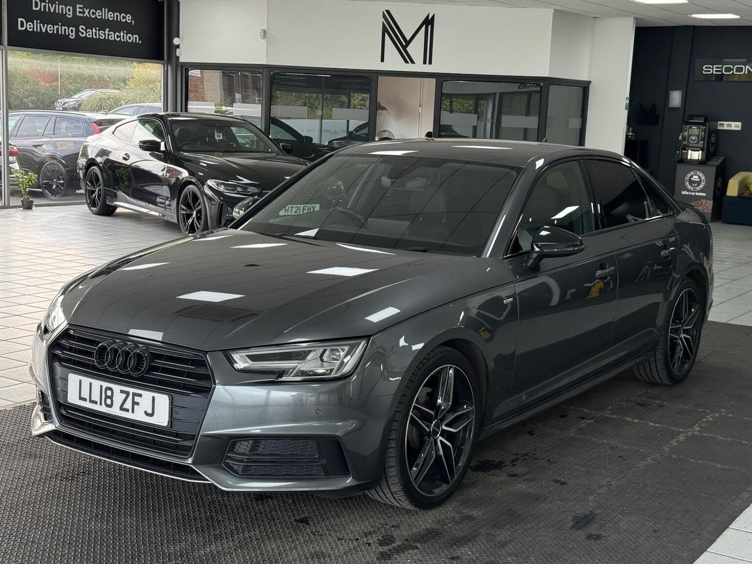 Used Audi A4 2018 for sale - 76877574: Photo 7