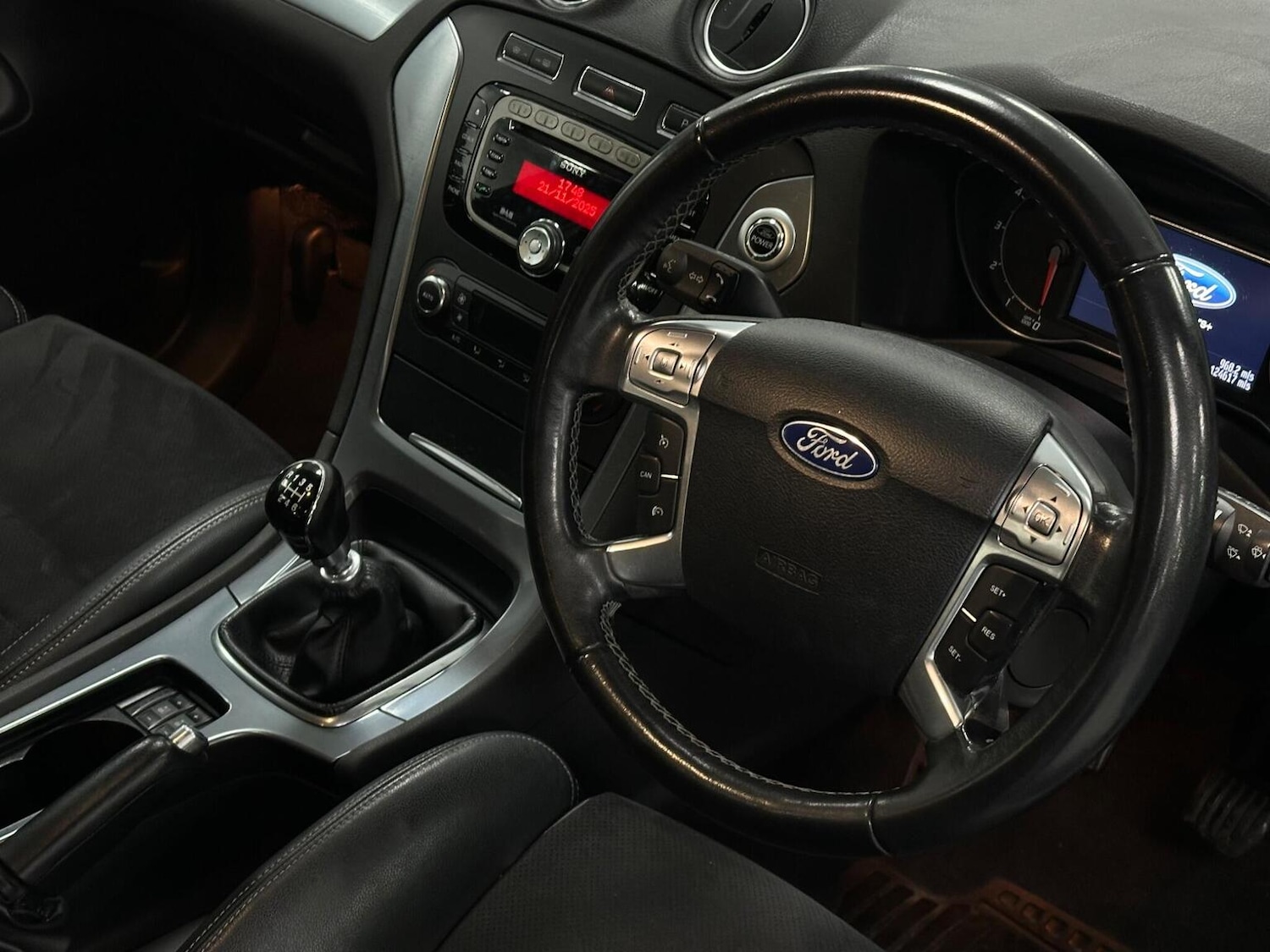 Used Ford Mondeo 2012 for sale - 76656127: Photo 10