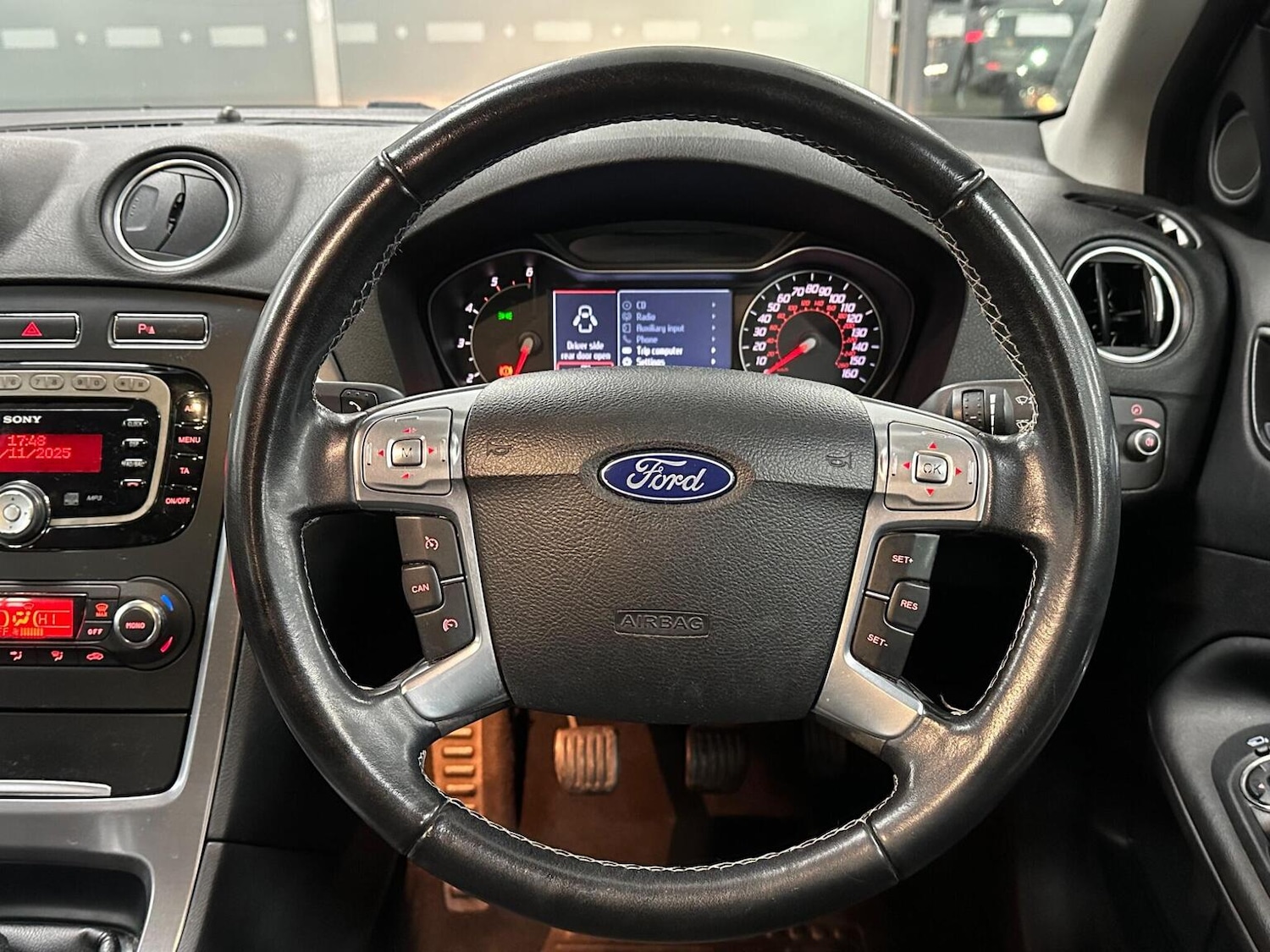 Used Ford Mondeo 2012 for sale - 76656127: Photo 13