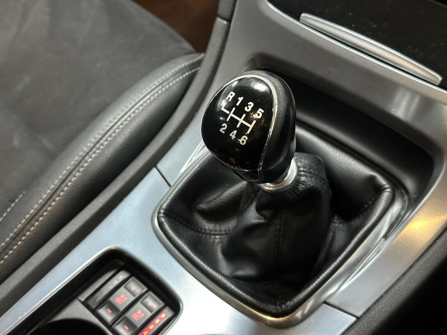 Used Ford Mondeo 2012 for sale - 76656127: Photo 17