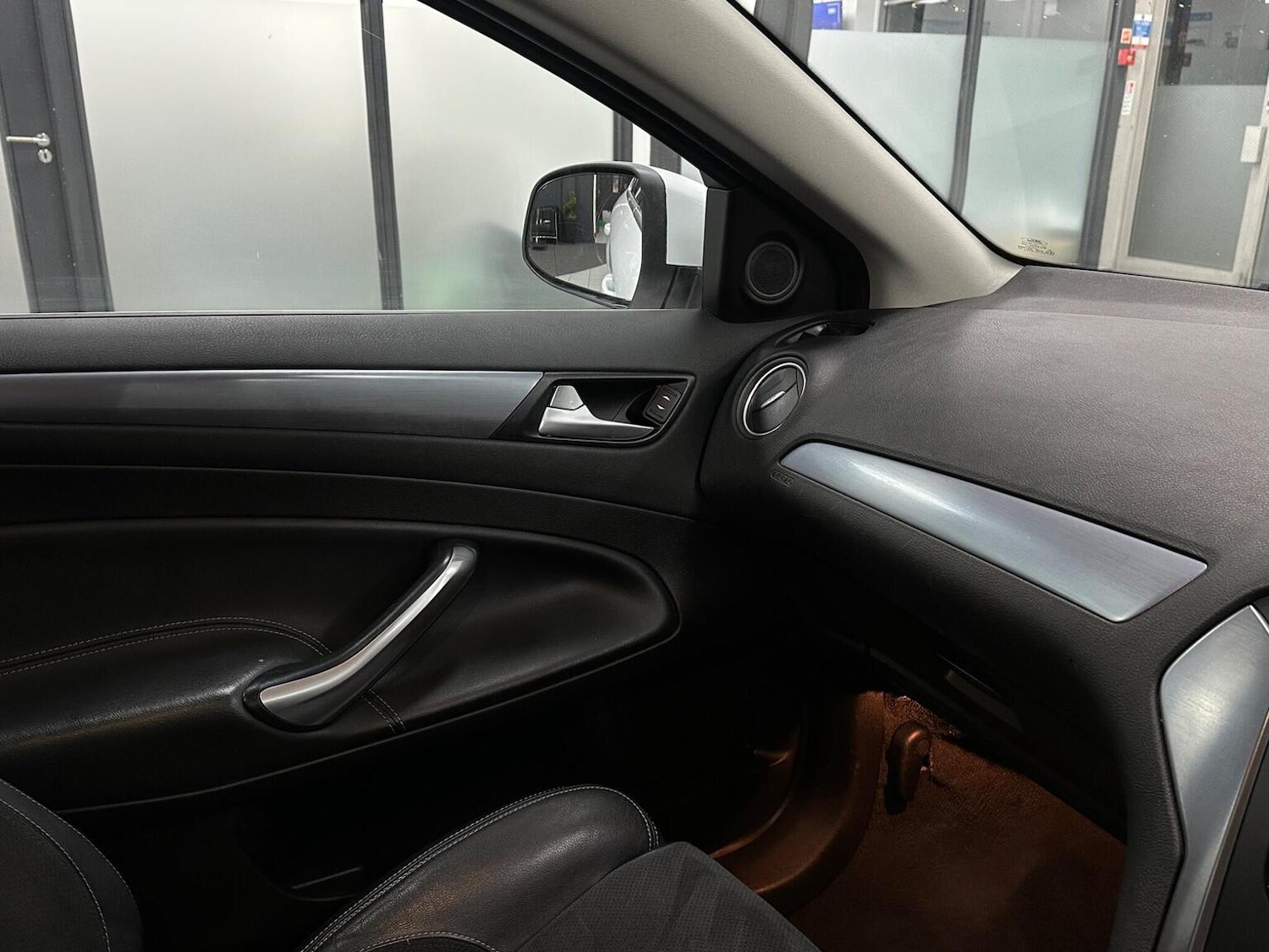 Used Ford Mondeo 2012 for sale - 76656127: Photo 22