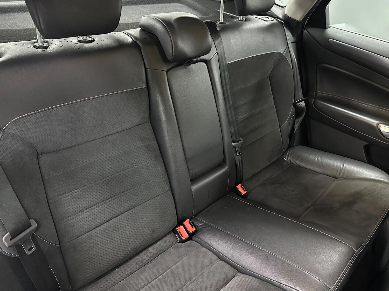 Used Ford Mondeo 2012 for sale - 76656127: Photo 25