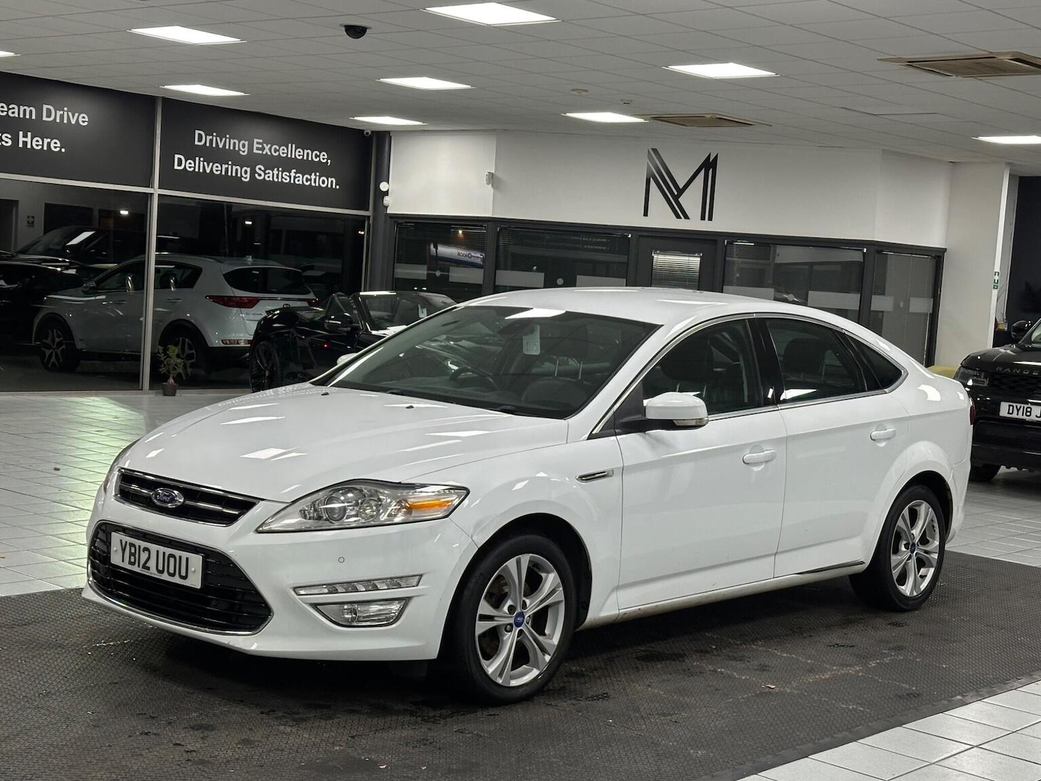 Used Ford Mondeo 2012 for sale - 76656127: Photo 4