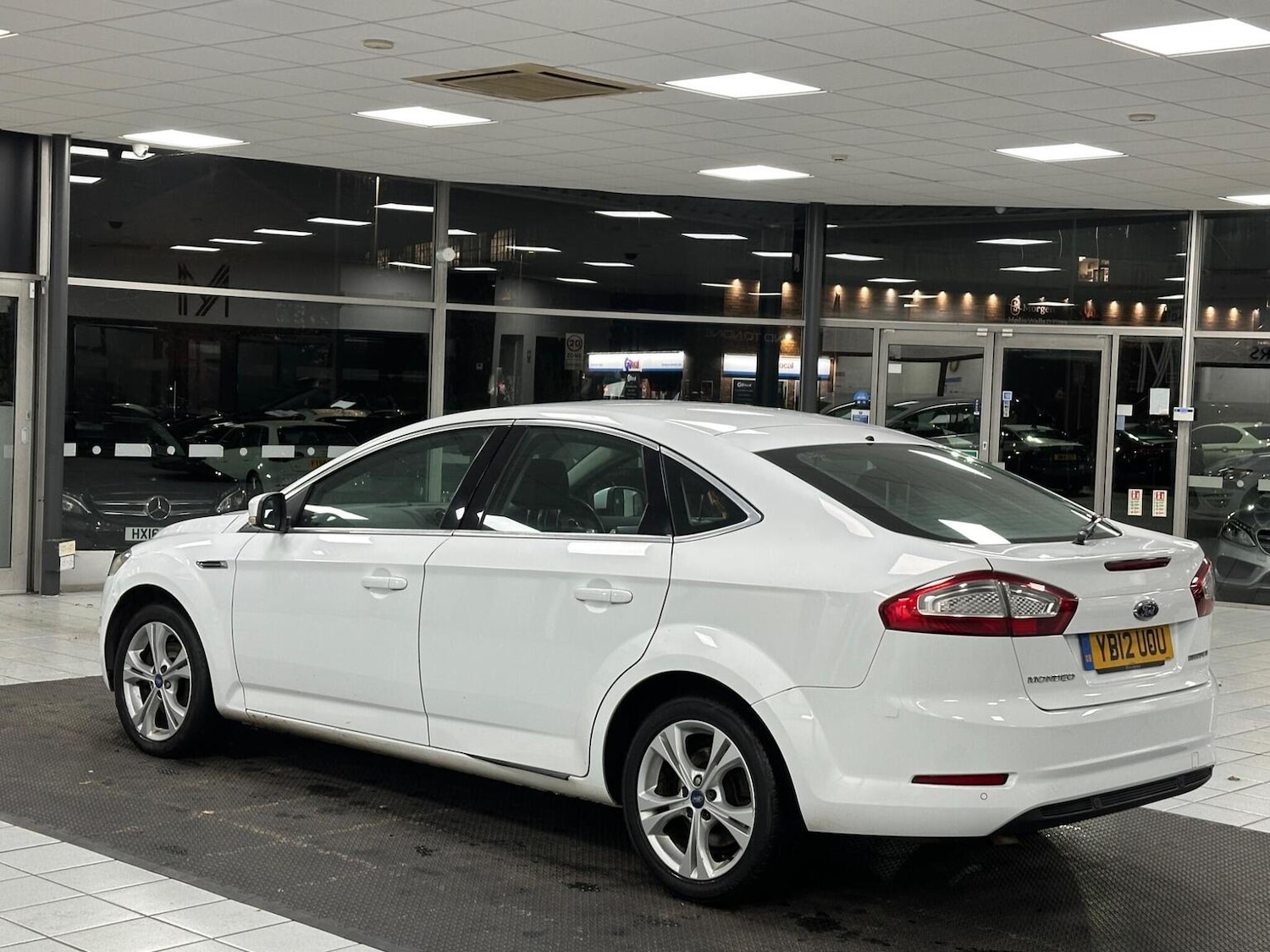 Used Ford Mondeo 2012 for sale - 76656127: Photo 7