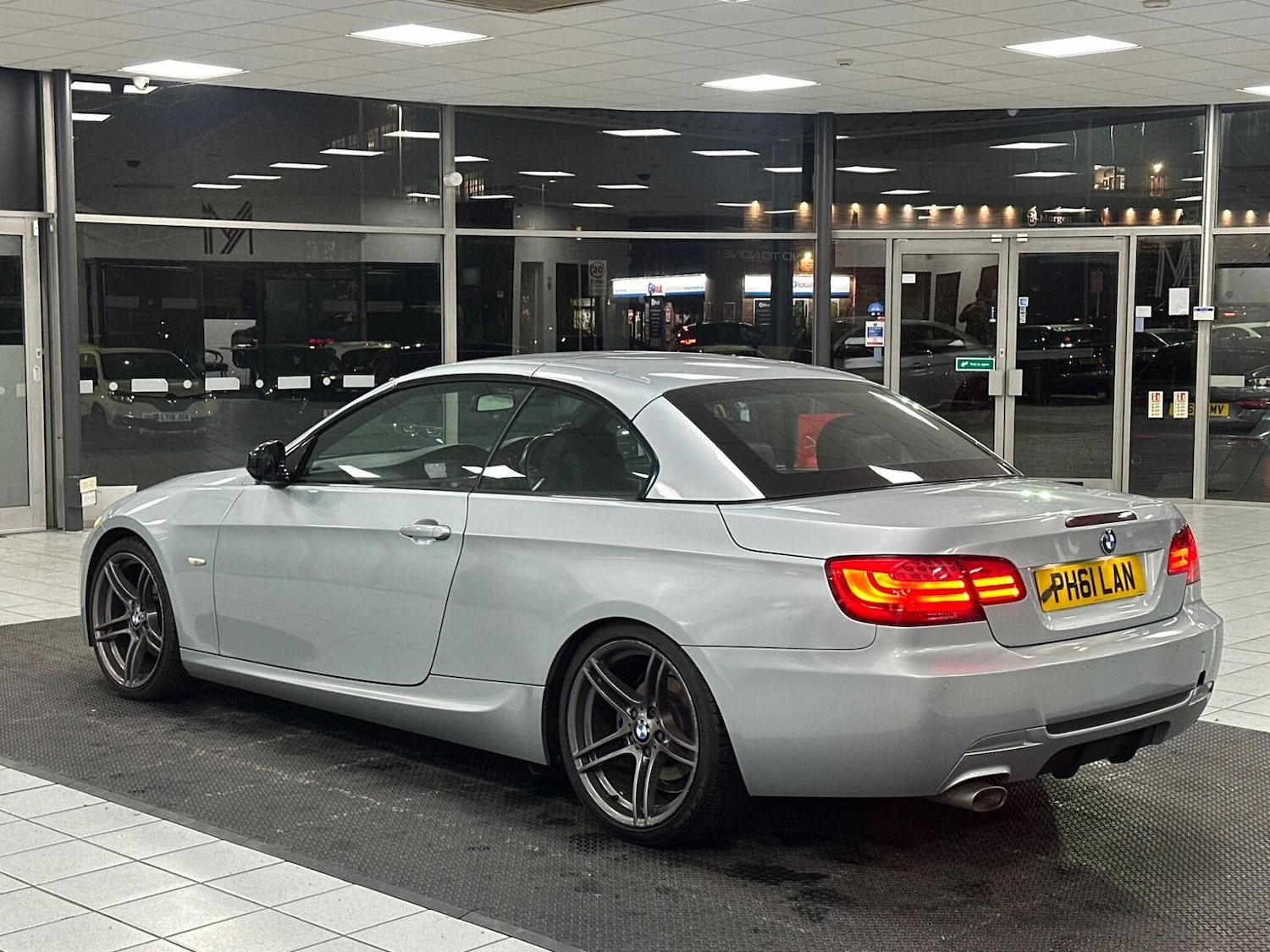 Used BMW 3 Series 2012 for sale - 76896983: Photo 6