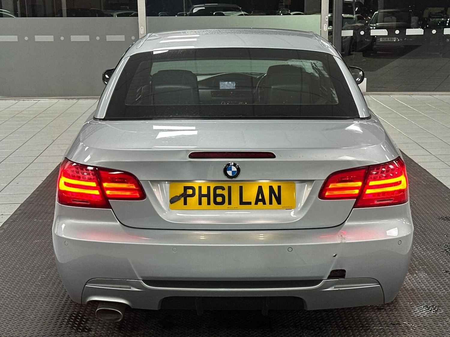 Used BMW 3 Series 2012 for sale - 76896983: Photo 8