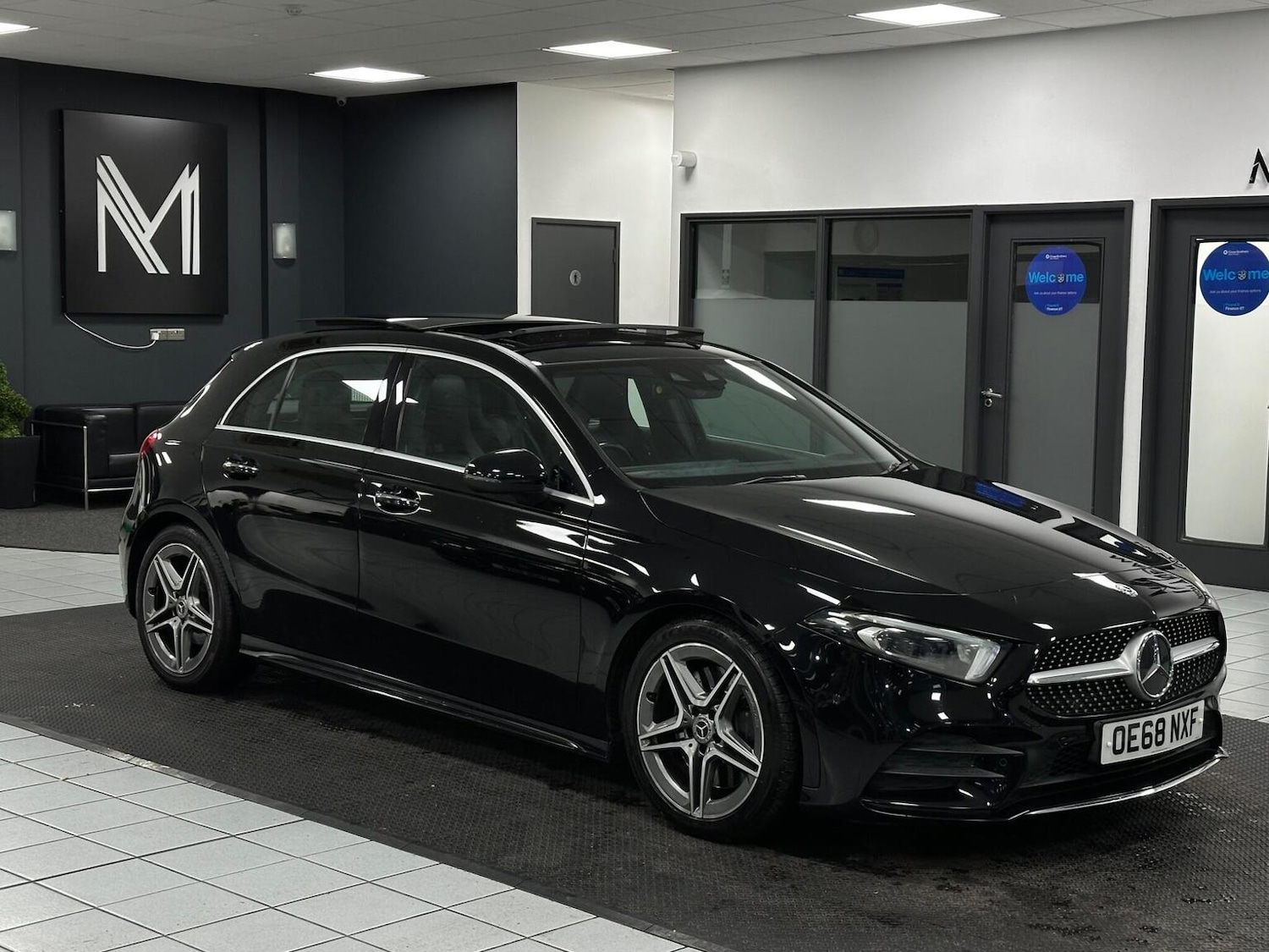 Used Mercedes-Benz A-Class 2018 for sale - 76656158: Photo 2