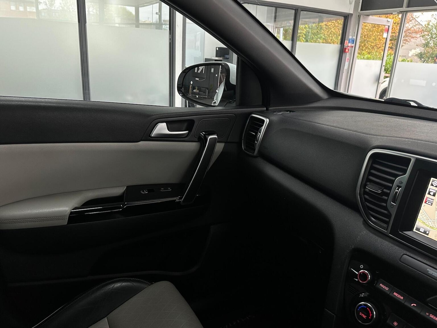 Used Kia Sportage 2016 for sale - 76799122: Photo 30