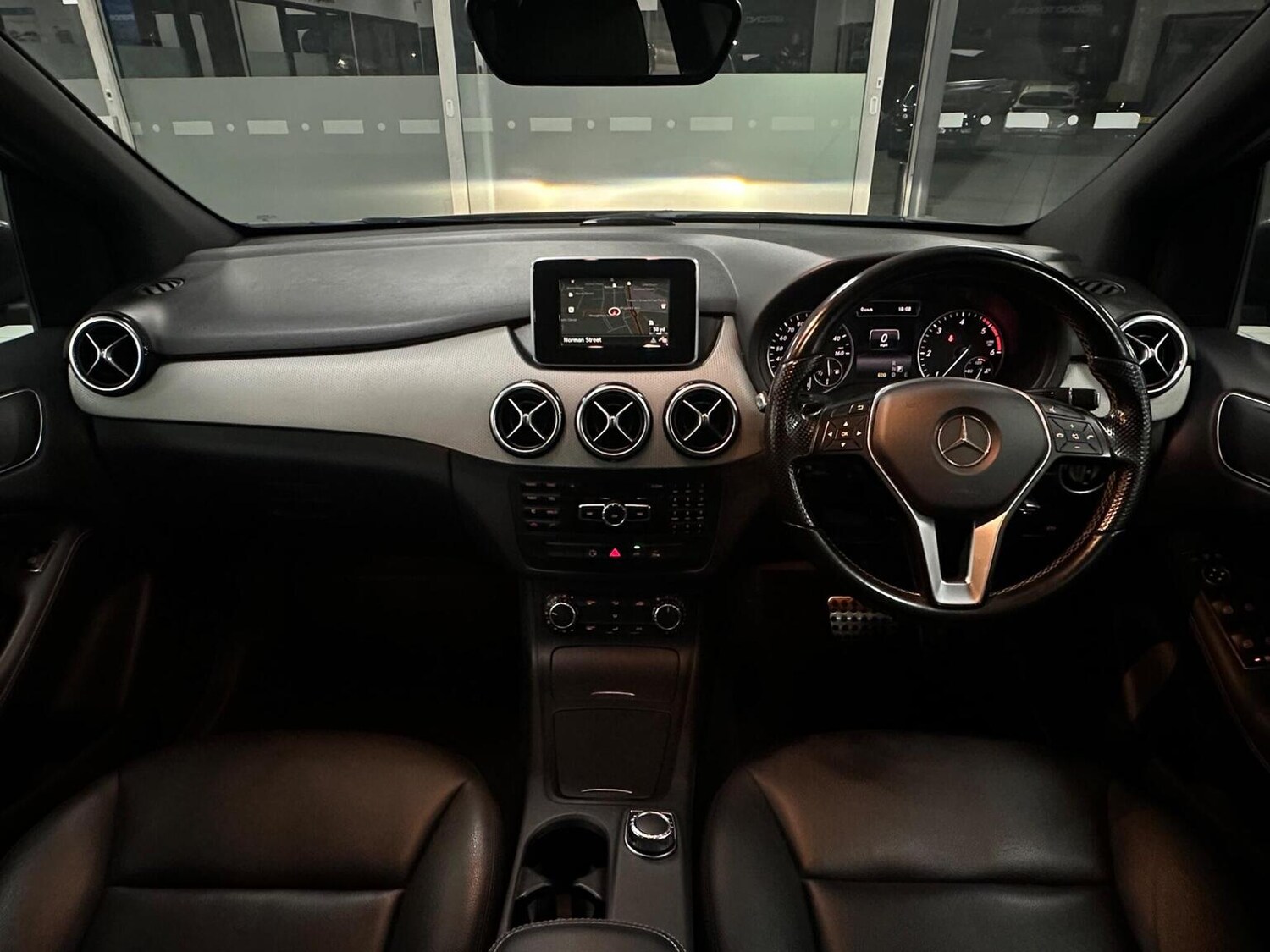 Used Mercedes-Benz B Class 2014 for sale - 76656087: Photo 16