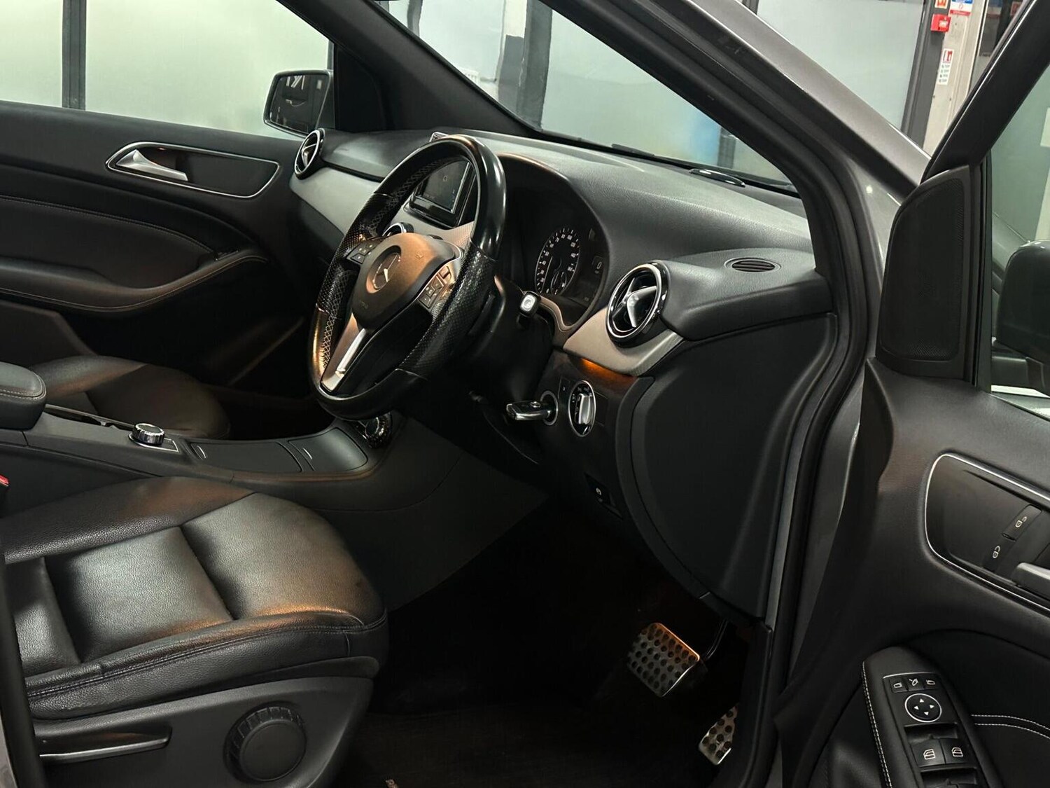 Used Mercedes-Benz B Class 2014 for sale - 76656087: Photo 20