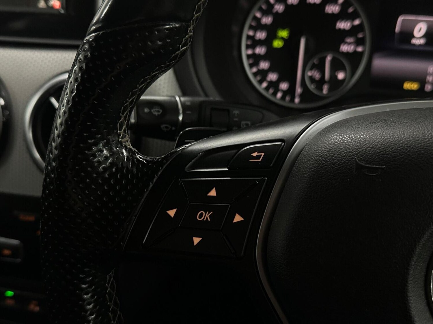 Used Mercedes-Benz B Class 2014 for sale - 76656087: Photo 25