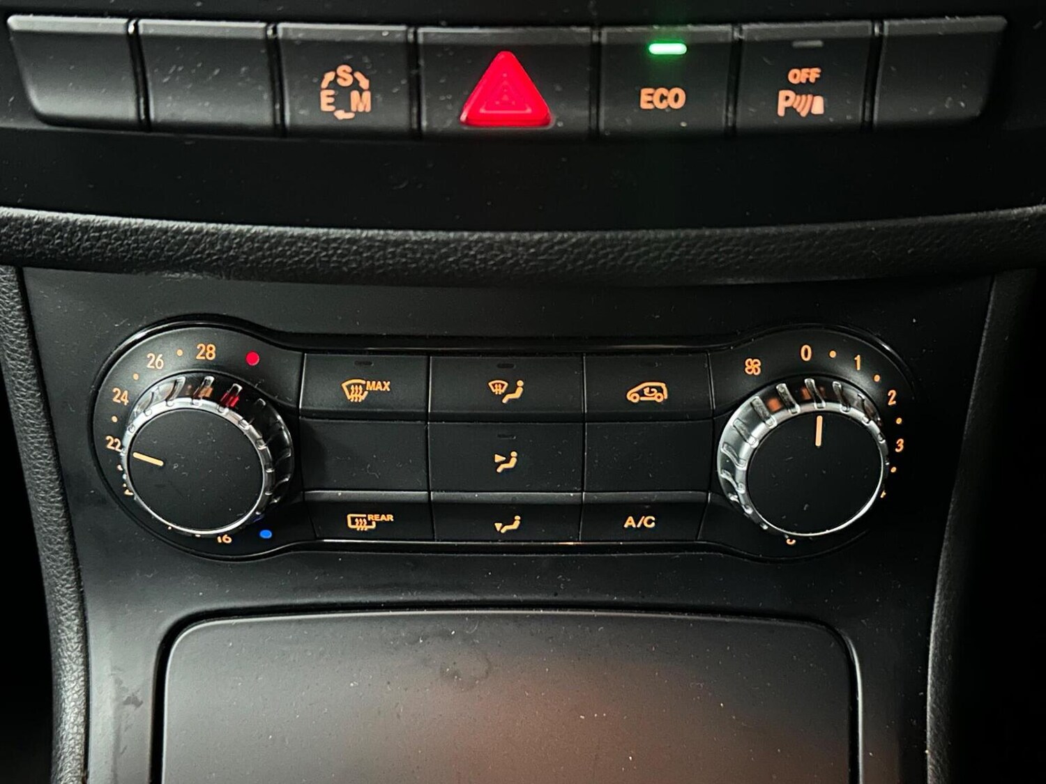 Used Mercedes-Benz B Class 2014 for sale - 76656087: Photo 27