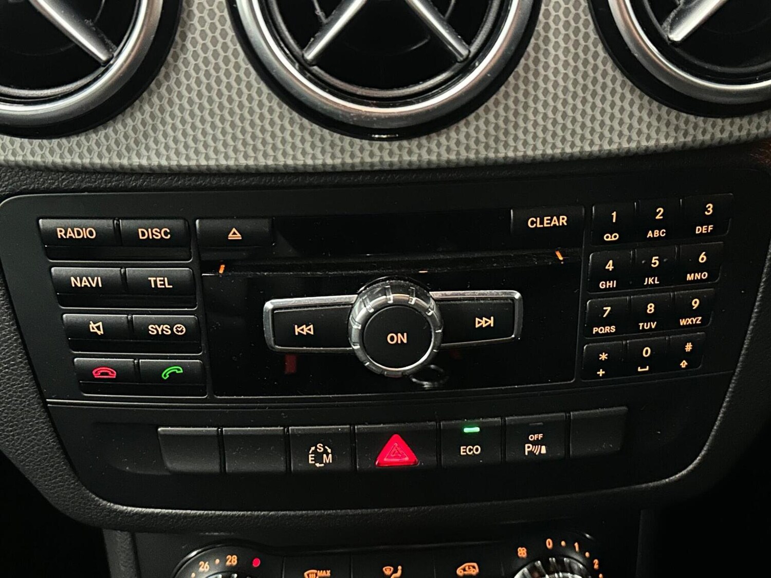 Used Mercedes-Benz B Class 2014 for sale - 76656087: Photo 28