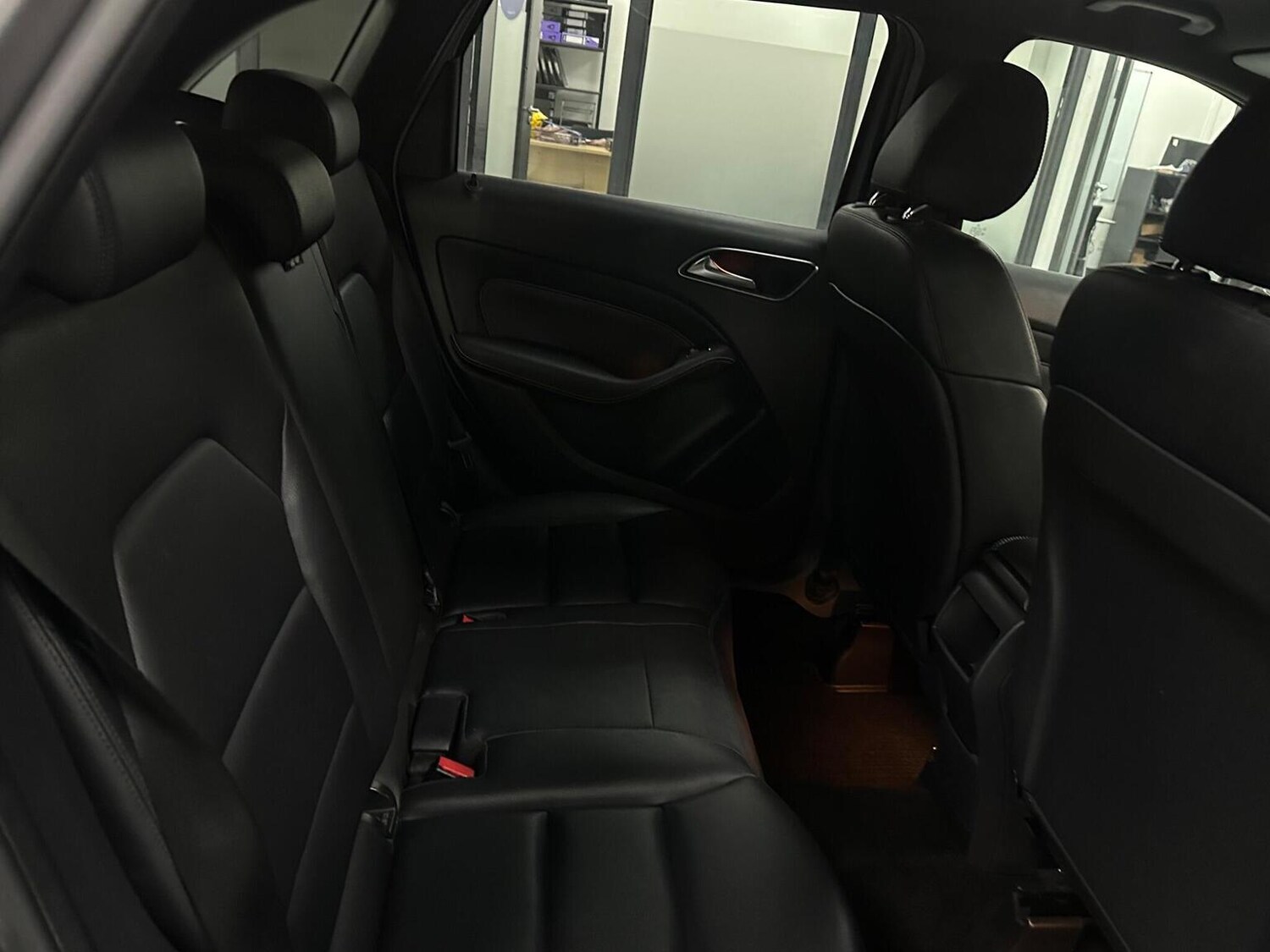 Used Mercedes-Benz B Class 2014 for sale - 76656087: Photo 32