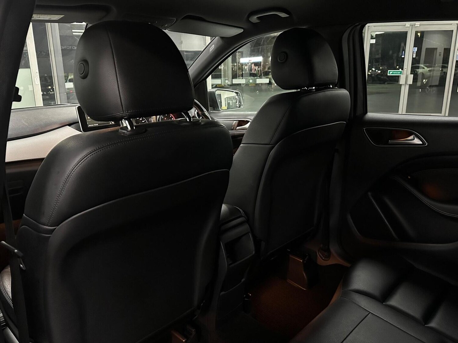 Used Mercedes-Benz B Class 2014 for sale - 76656087: Photo 34