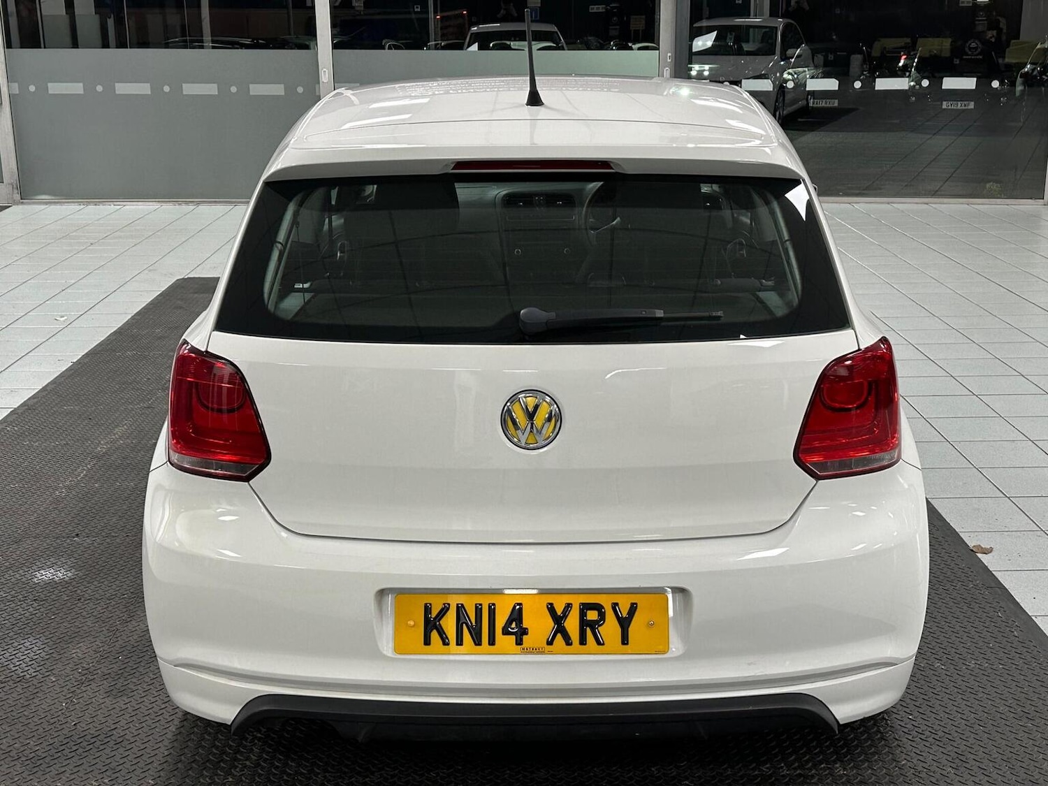Used Volkswagen Polo 2014 for sale - 76935332: Photo 10