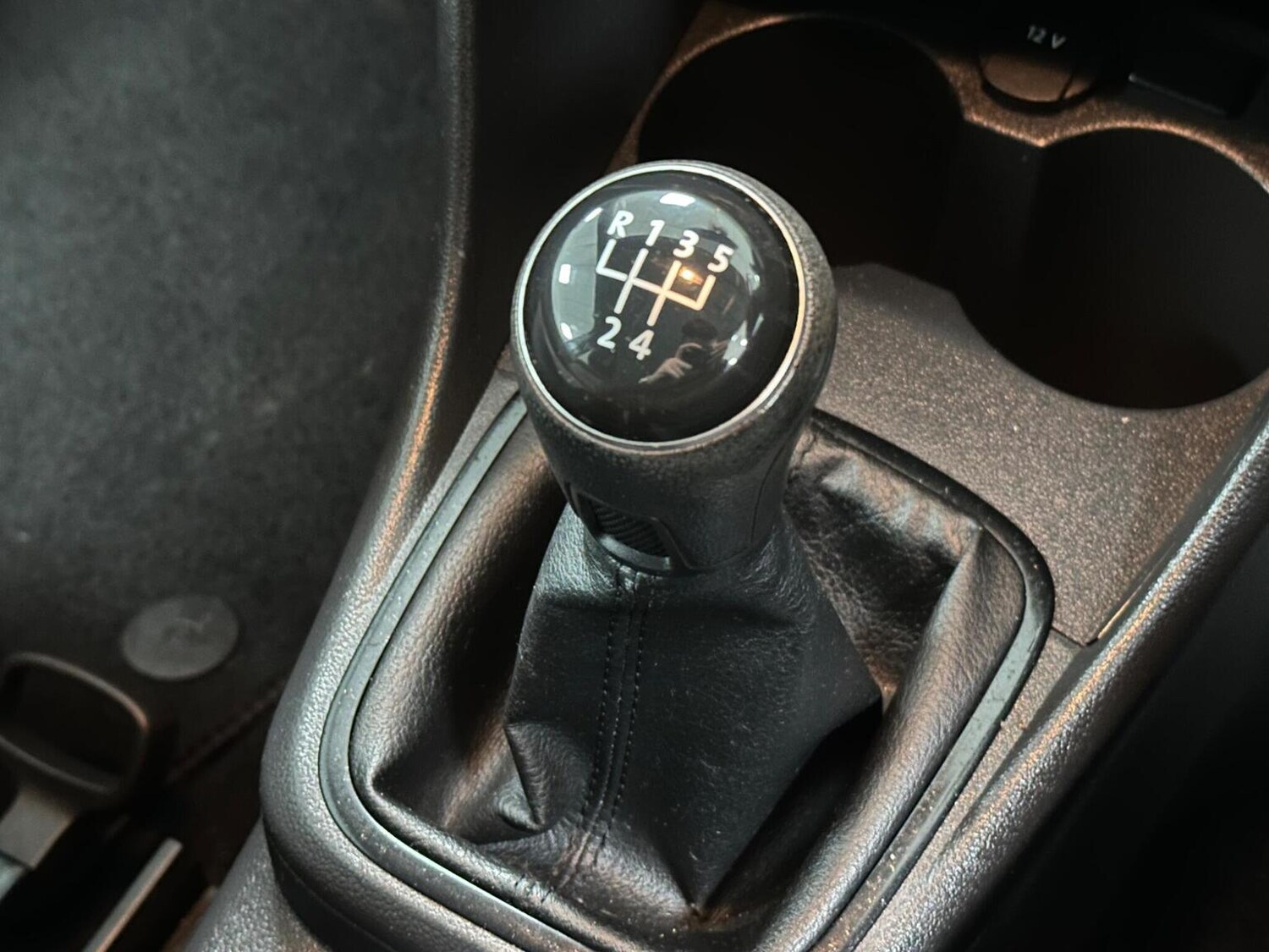 Used Volkswagen Polo 2014 for sale - 76935332: Photo 18