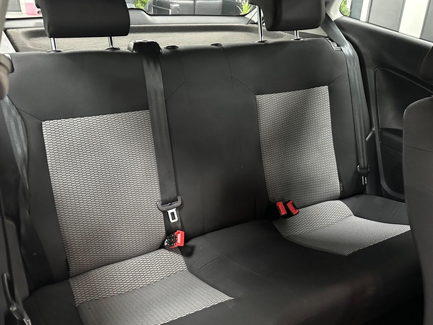 Used Volkswagen Polo 2014 for sale - 76935332: Photo 19