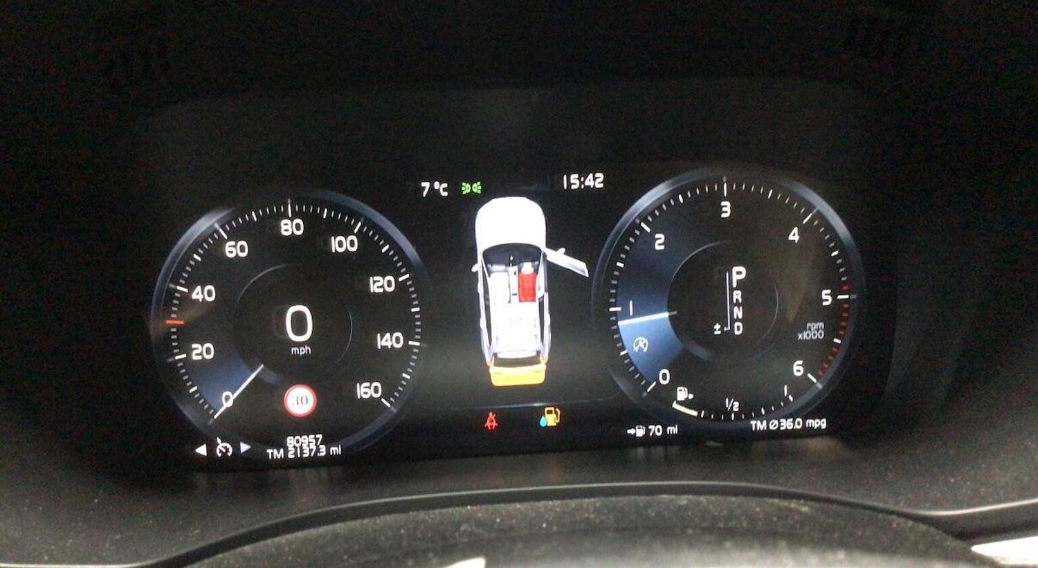 Used Volvo XC60 2018 for sale - 76884793: Photo 6