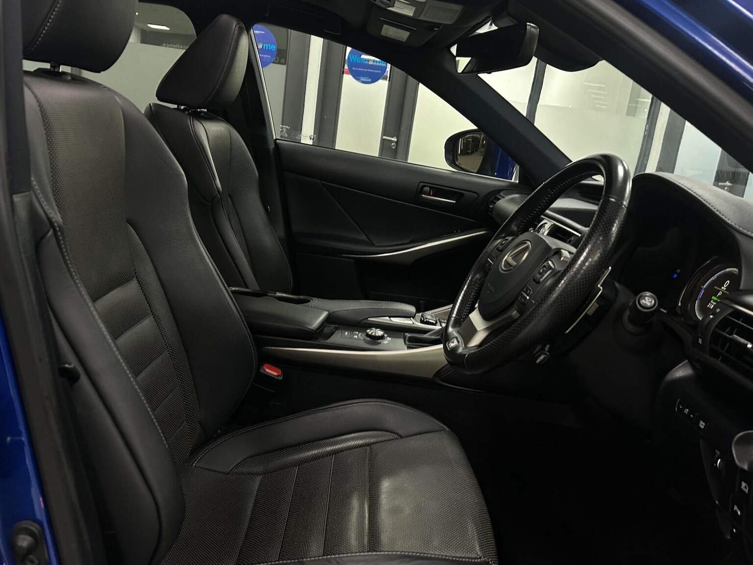 Used Lexus IS 2019 for sale - 76656077: Photo 22