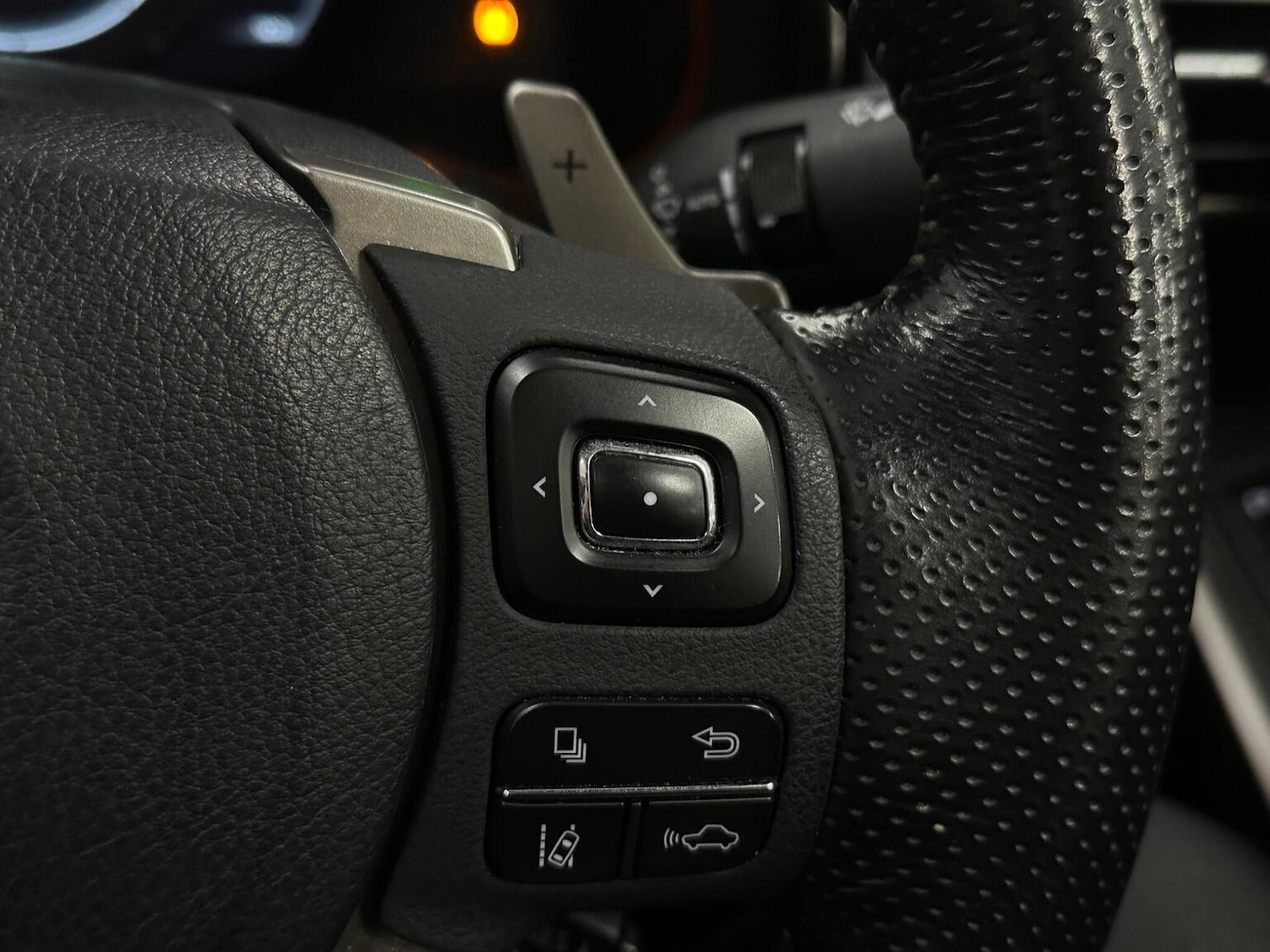 Used Lexus IS 2019 for sale - 76656077: Photo 27