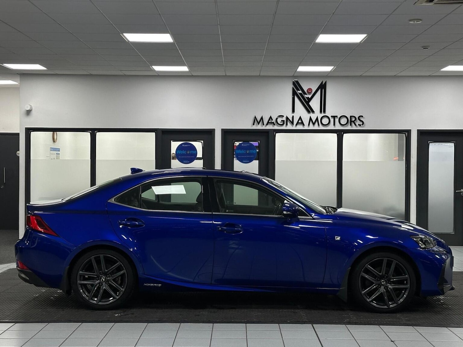 Used Lexus IS 2019 for sale - 76656077: Photo 3