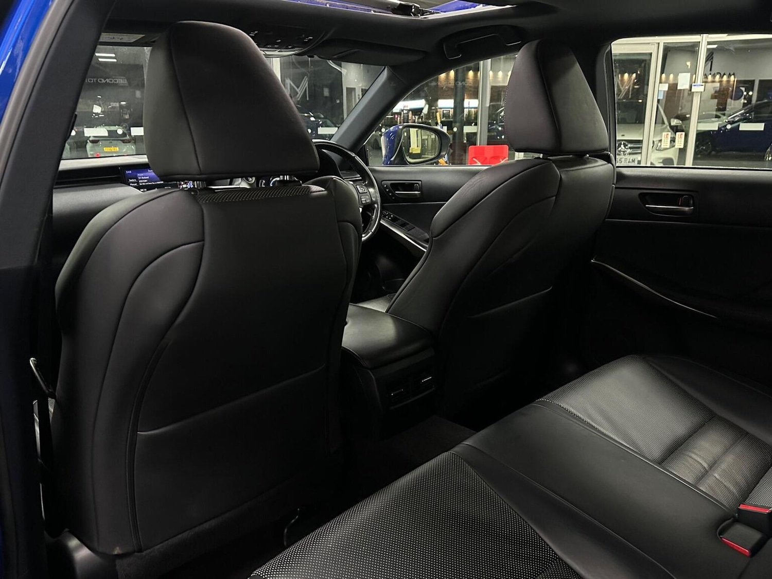 Used Lexus IS 2019 for sale - 76656077: Photo 37