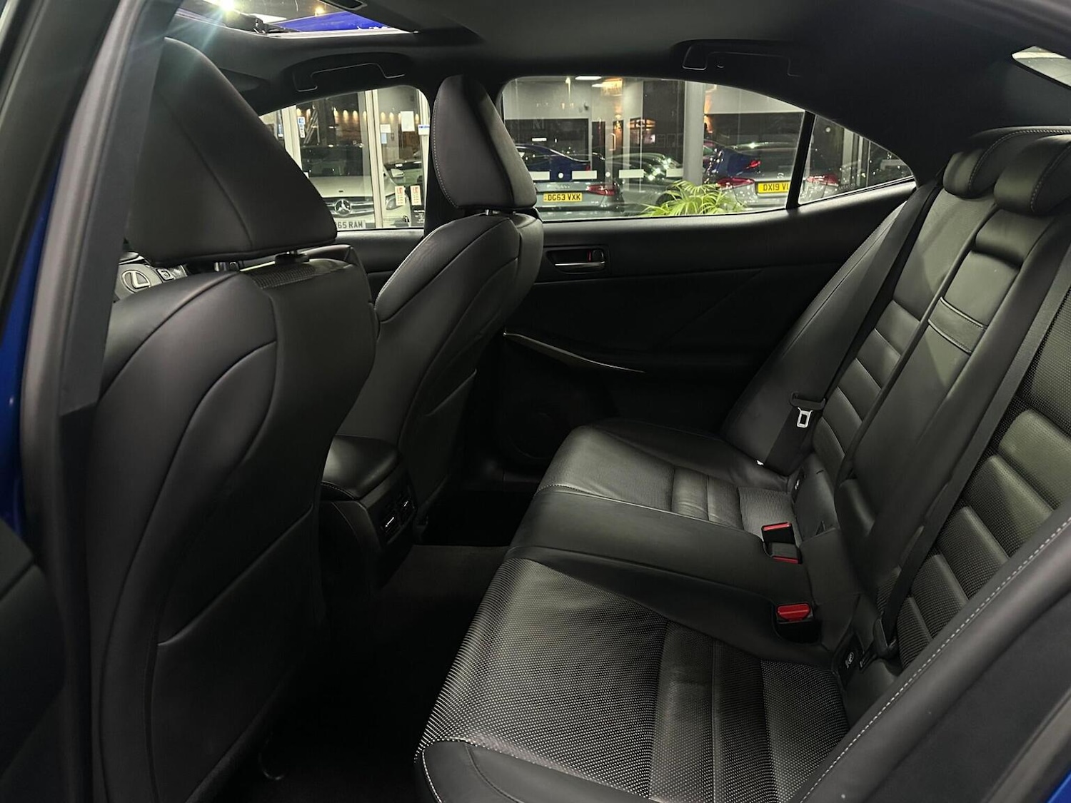 Used Lexus IS 2019 for sale - 76656077: Photo 38