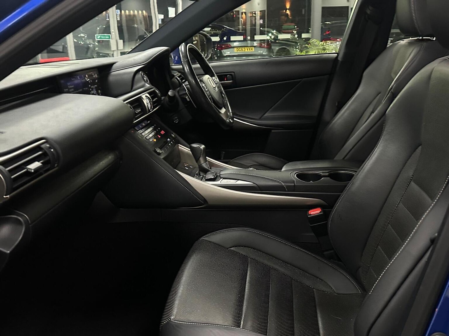 Used Lexus IS 2019 for sale - 76656077: Photo 41