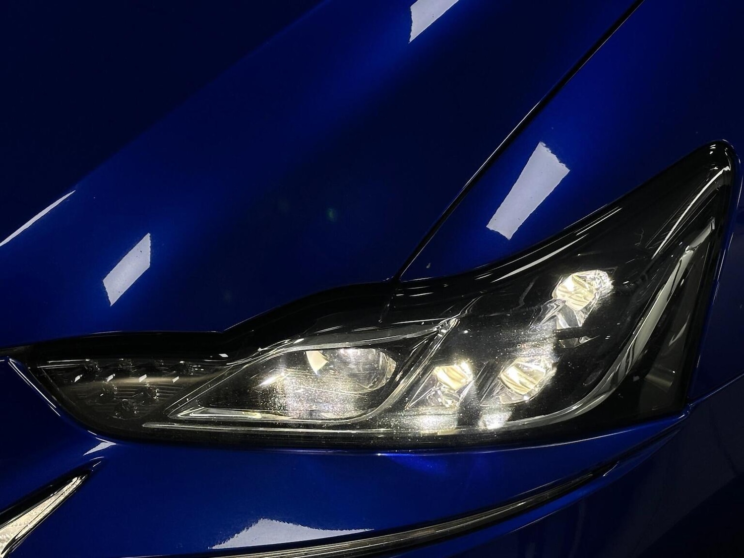 Used Lexus IS 2019 for sale - 76656077: Photo 44