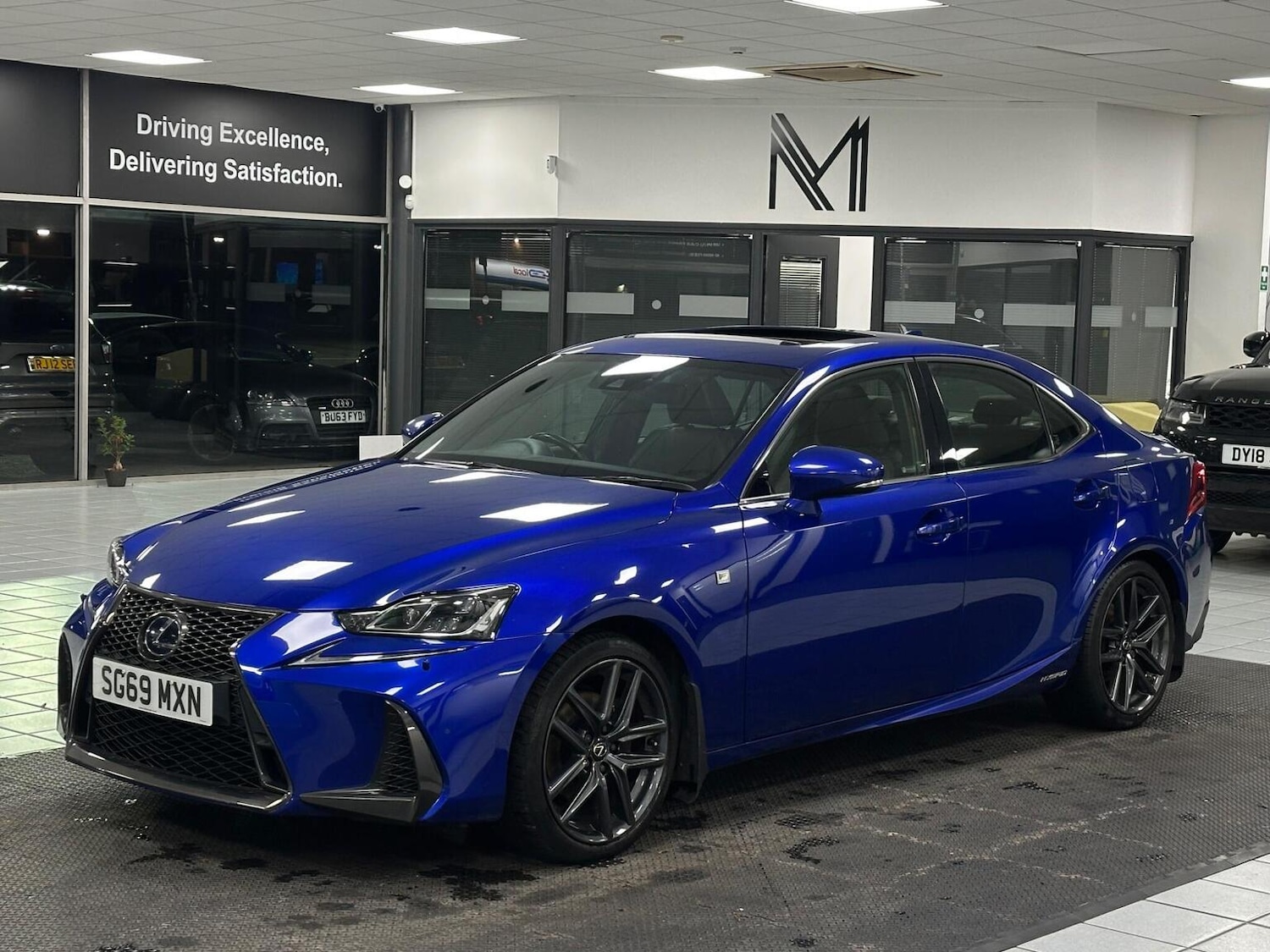 Used Lexus IS 2019 for sale - 76656077: Photo 7