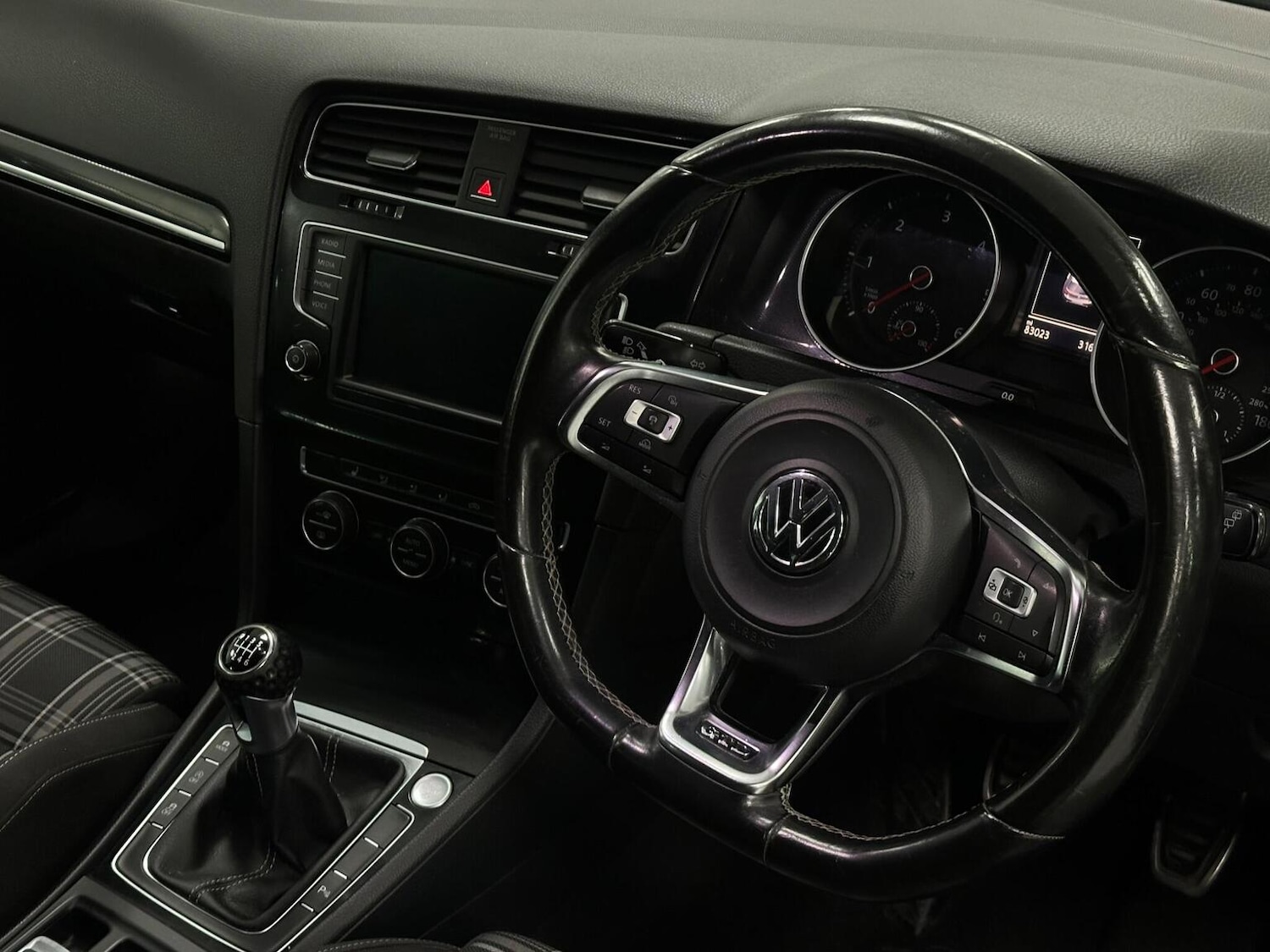 Used Volkswagen Golf 2016 for sale - 77140743: Photo 15