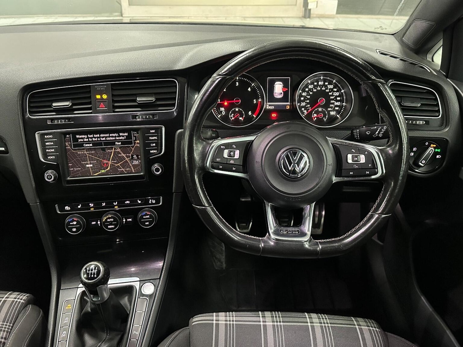 Used Volkswagen Golf 2016 for sale - 77140743: Photo 17