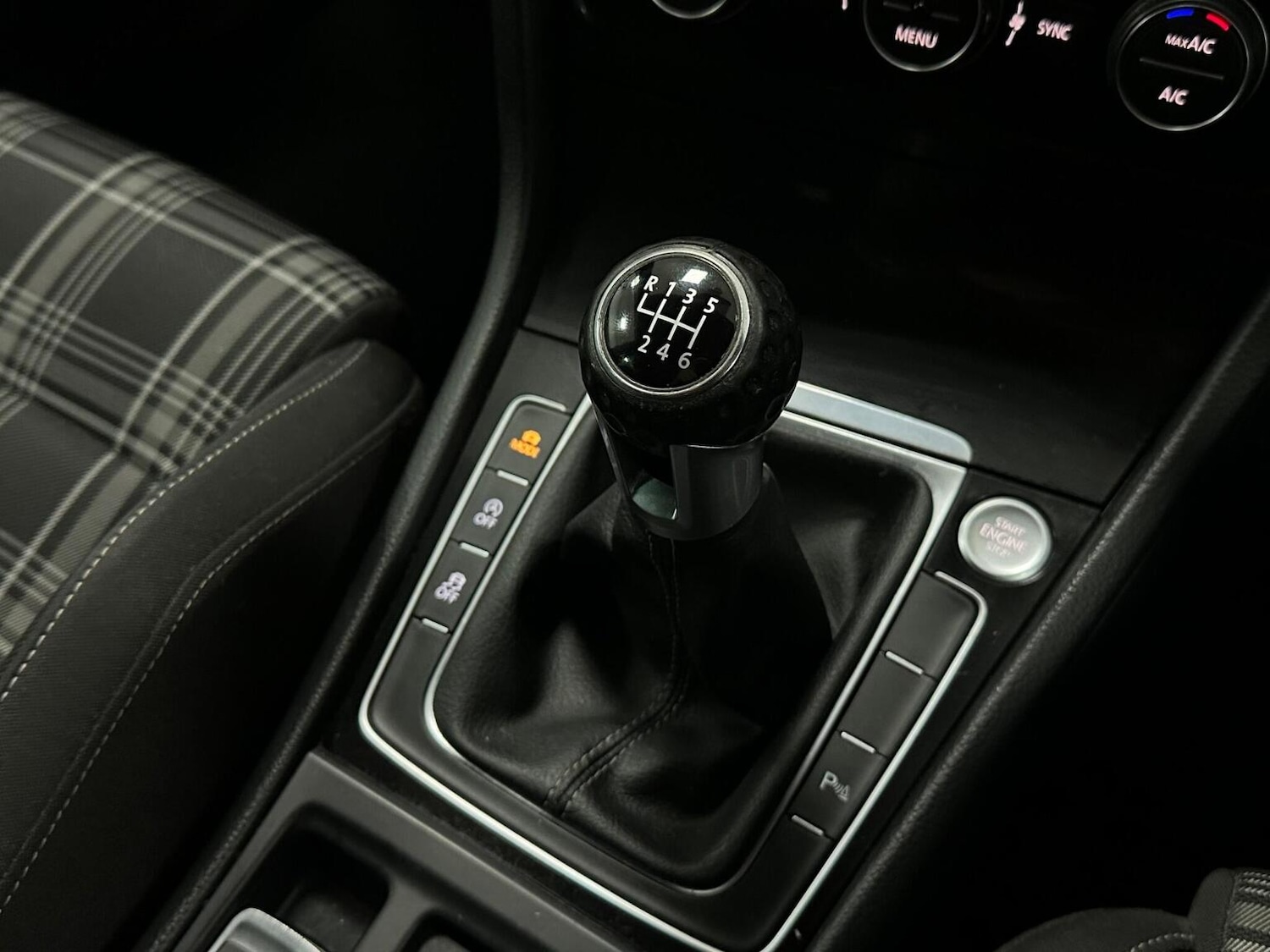 Used Volkswagen Golf 2016 for sale - 77140743: Photo 23